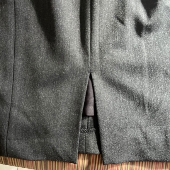NWT EXPRESS Charcoal Gray Pencil Skirt/Size 6 - Picture 8 of 8